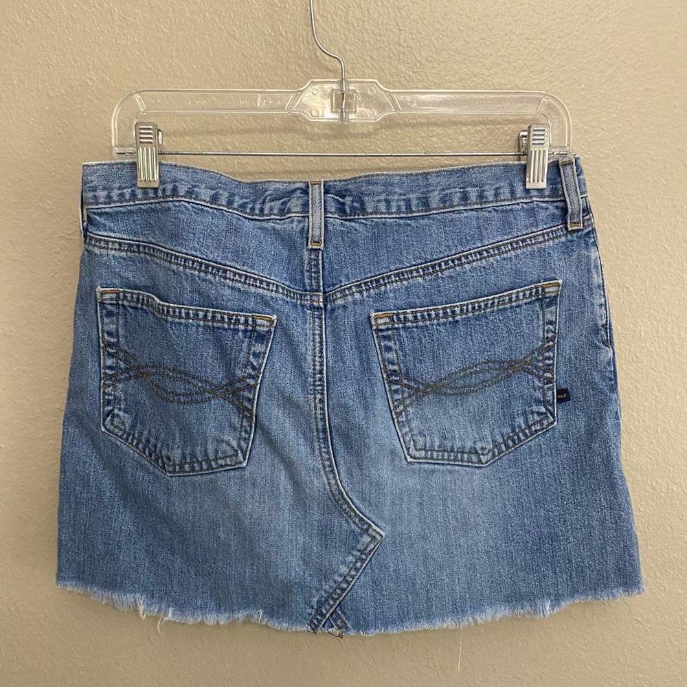 Y2K Abercrombie and Fitch Denim Mini Skirt - size 8